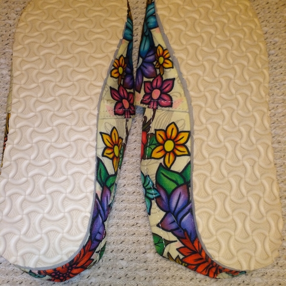 Grove Bags 10.5 NWOB Slip On - Picture 4 of 5